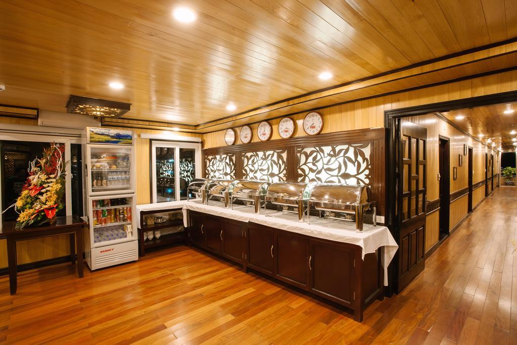 ホテル クリスティーナ ダイヤモンド クルーズ ハロン 部屋 写真